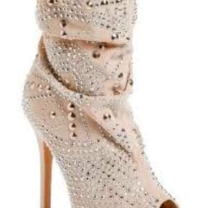 Lauren Lorraine Nude W/ Silver Stud Boots Women’s 7.5 "Lolita"